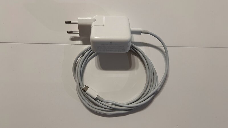 Apple MacBook Air A2337 M1 Space Grey